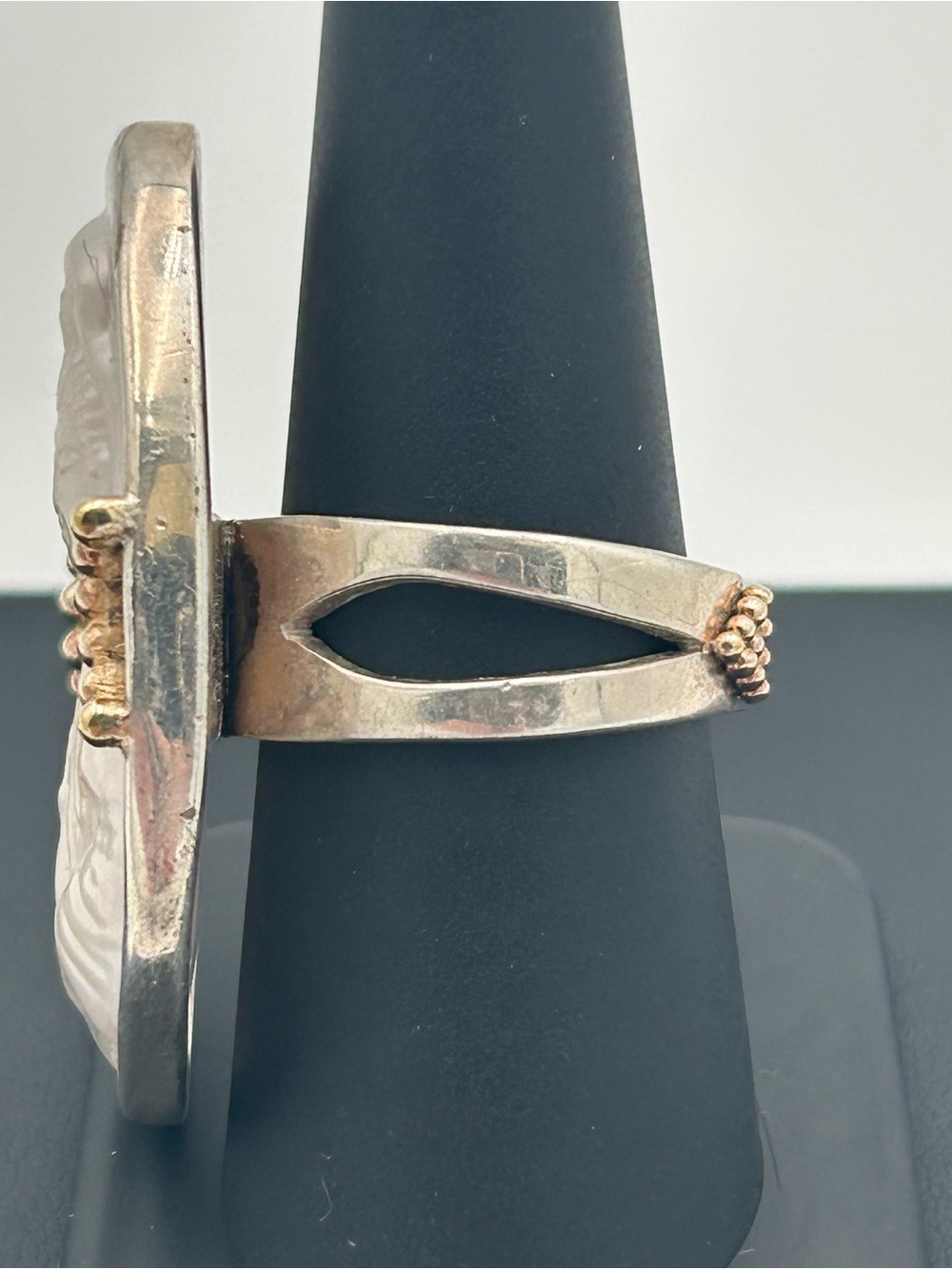 Mother of Pearl Religious Carving Ring - Picture 4 of 10